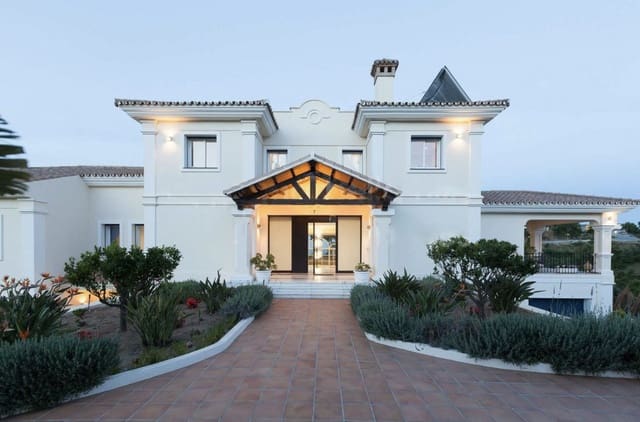 Chalet de 5 habitaciones en Marbella en venta - 1.995.000 € (Ref: 8671324)