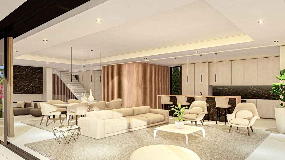 5 bedroom Villa for sale in Golden Mile with pool garage - € 5,950,000 (Ref: 8688491)