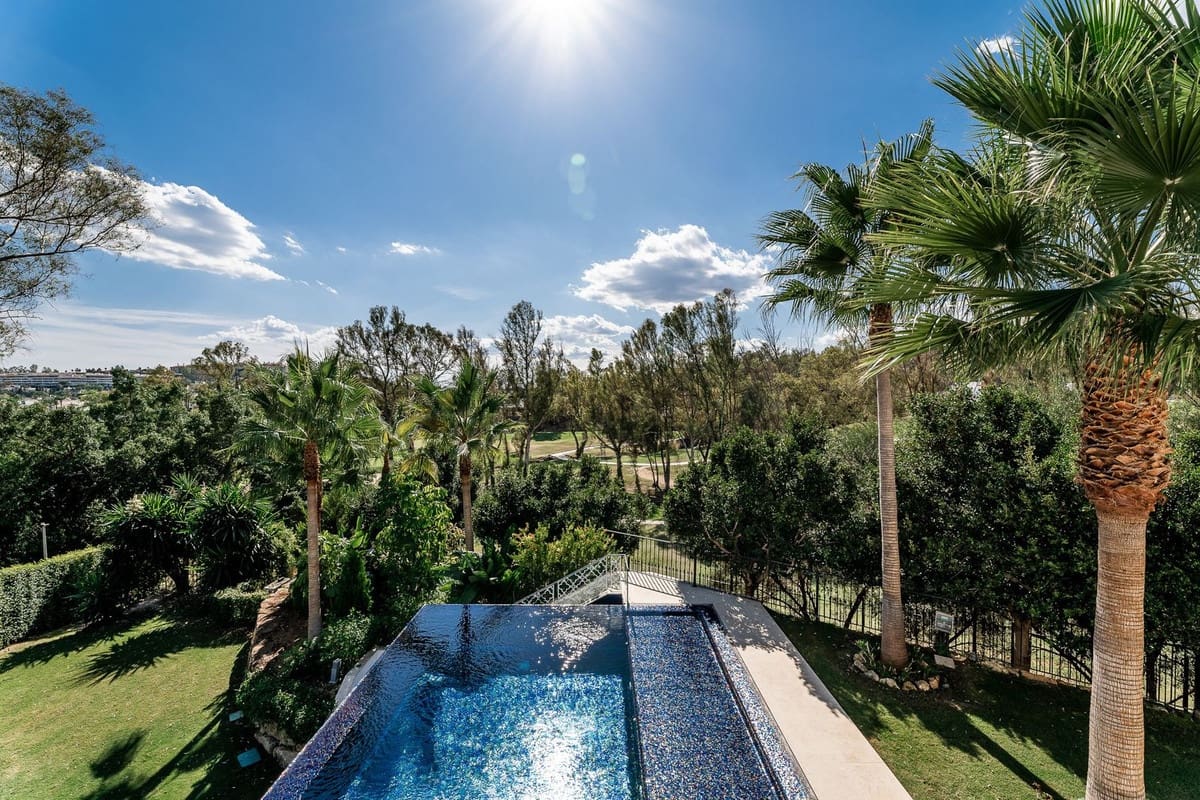 6 bedroom Villa for sale in Nueva Andalucia with pool garage - € 7,500,000 (Ref: 8690265)