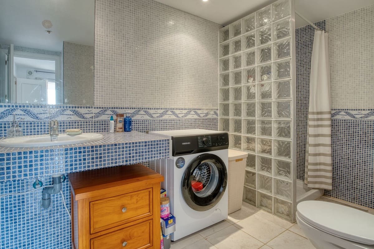 5 soverom Villa til salgs i La Sierrezuela med svømmebasseng garasje - € 790 000 (Ref: 8693263)