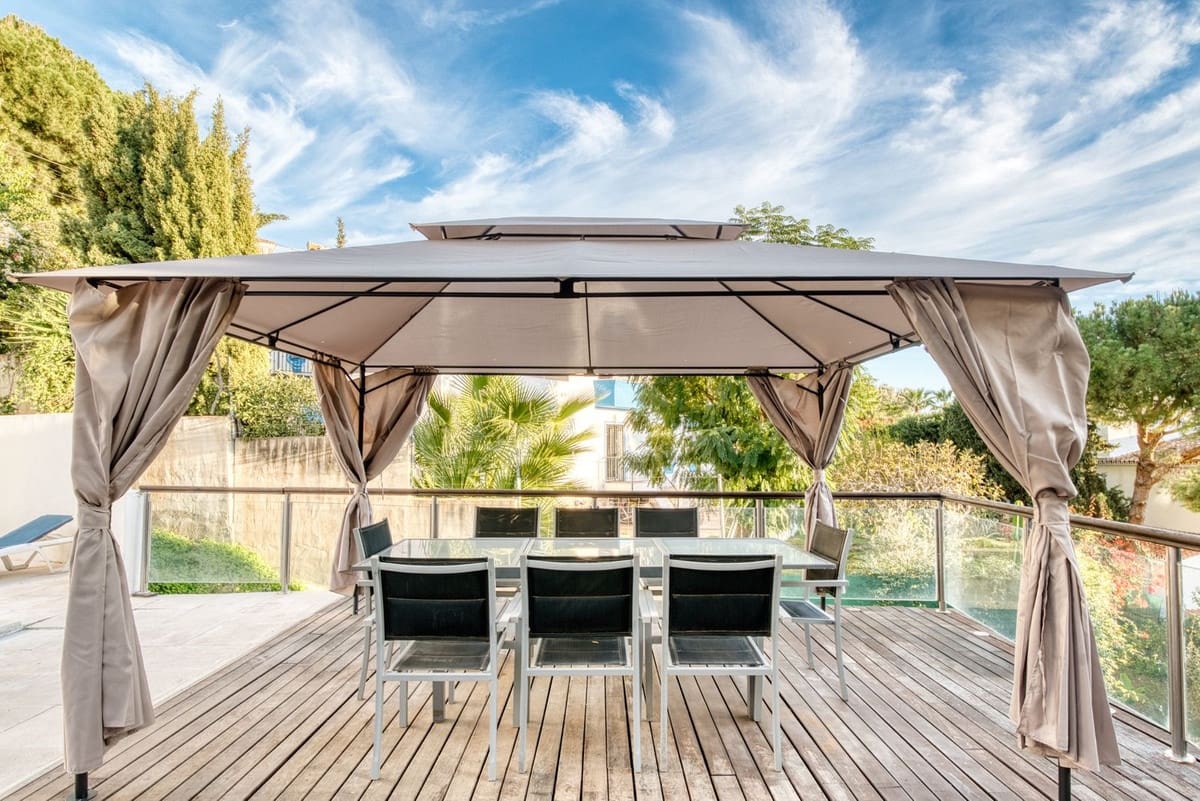 5 soveværelse Villa til salg i La Sierrezuela med swimmingpool garage - € 790.000 (Ref: 8693263)