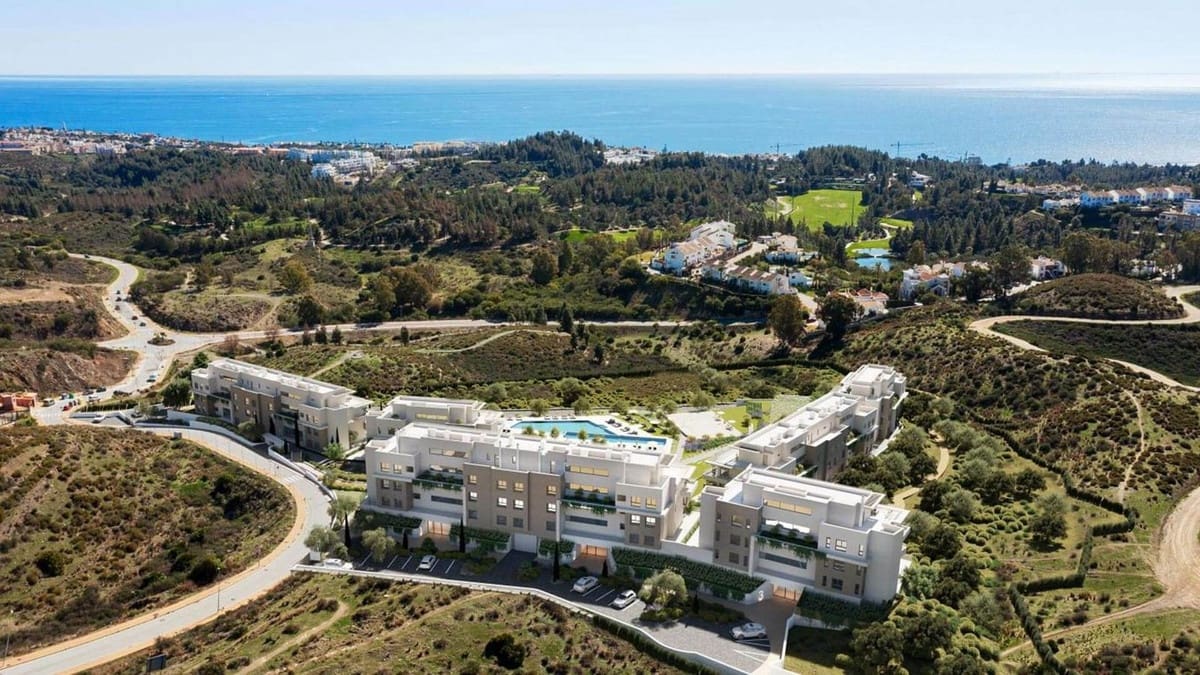 2 soverom Leilighet til salgs i Mijas med svømmebasseng garasje - € 366 000 (Ref: 8718530)