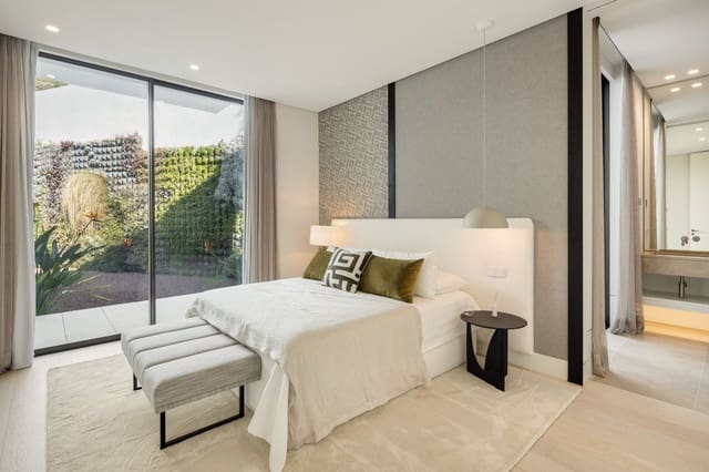 6 quarto Moradia para venda em La Quinta, Benahavís com piscina garagem - 14 995 000 € (Ref: 8728592)