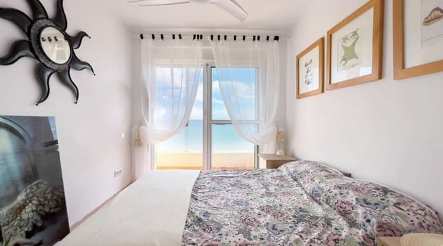 2 sypialnia Dom na sprzedaż w La Duquesa / Puerto de la Duquesa, Manilva z basenem garażem - 380 000 € (Ref: 8757324)