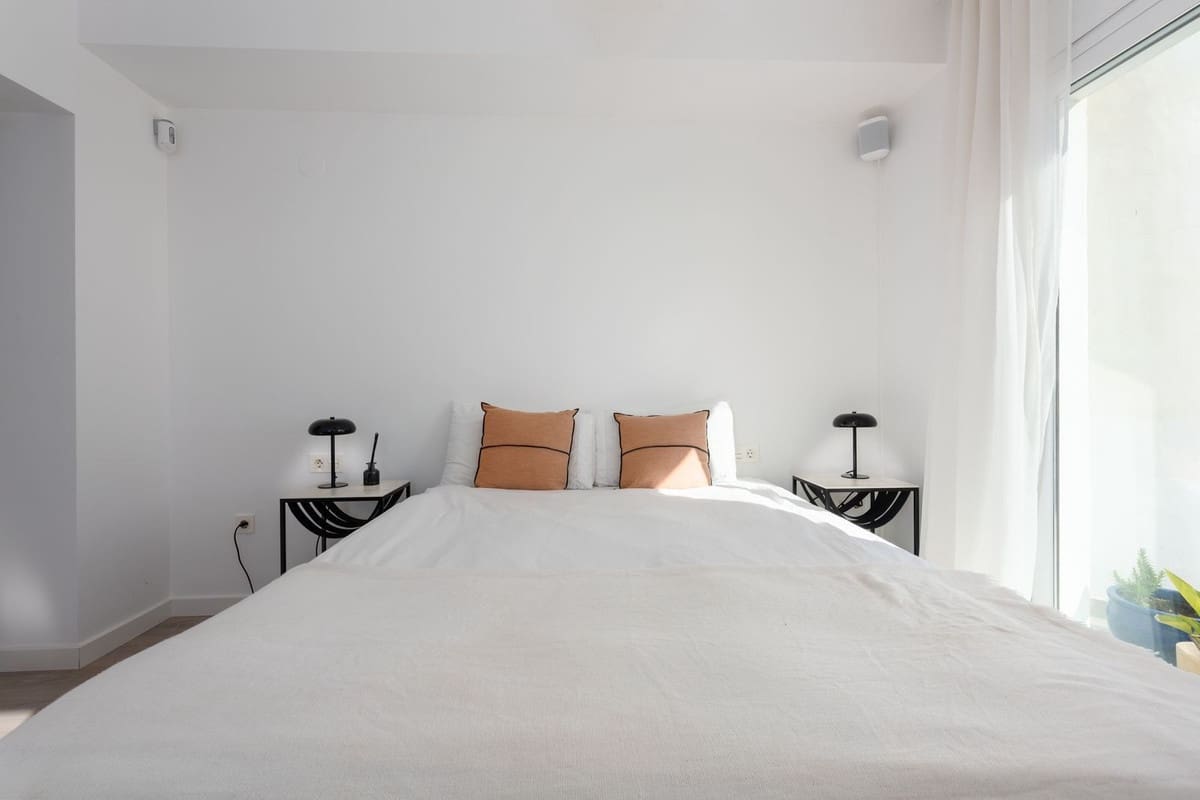 2 soveværelse Lejlighed til salg i La Quinta med swimmingpool garage - € 595.000 (Ref: 8769250)