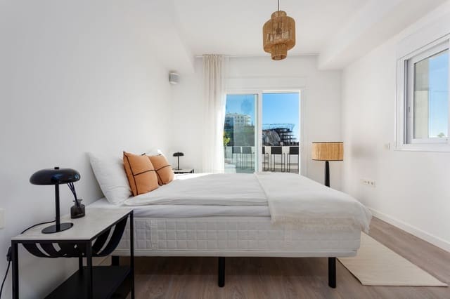 2 sypialnia Apartament na sprzedaż w La Quinta, Benahavís z basenem garażem - 595 000 € (Ref: 8769250)