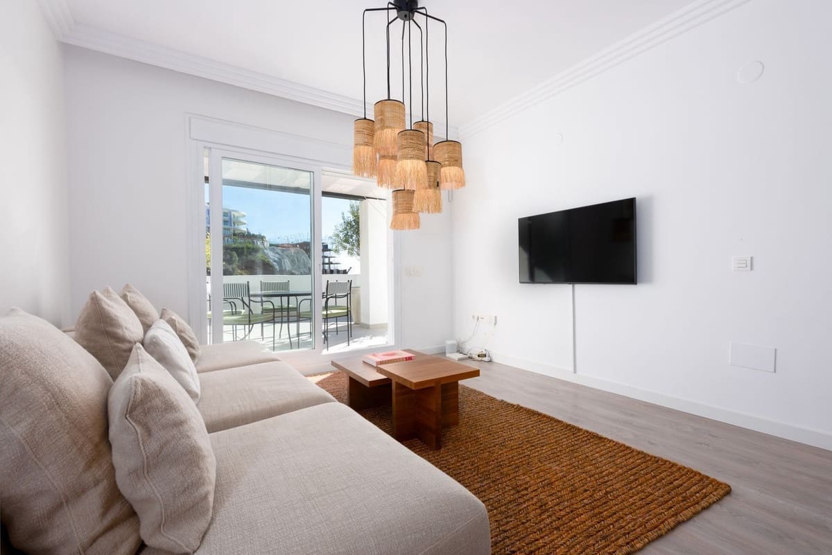 2 soveværelse Lejlighed til salg i La Quinta med swimmingpool garage - € 595.000 (Ref: 8769250)