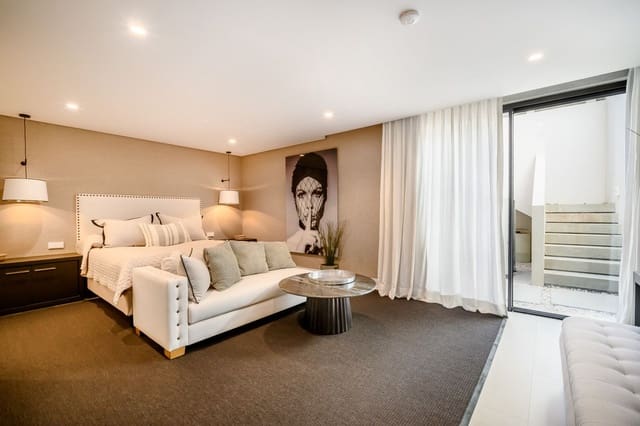 6 quarto Moradia para venda em La Quinta, Benahavís com piscina garagem - 7 850 000 € (Ref: 8769251)