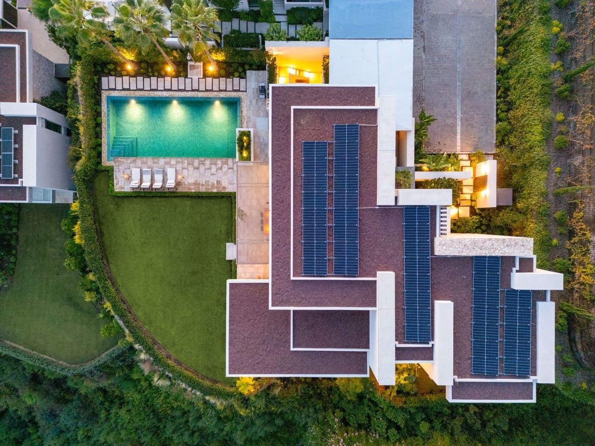 6 sypialnia Willa na sprzedaż w La Quinta z basenem garażem - 7 850 000 € (Ref: 8769251)