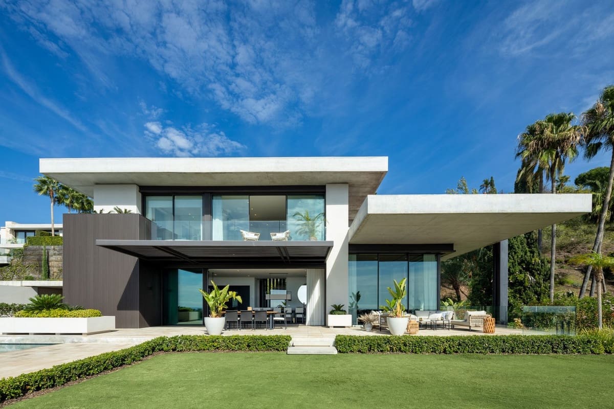 6 sypialnia Willa na sprzedaż w La Quinta z basenem garażem - 7 850 000 € (Ref: 8769251)
