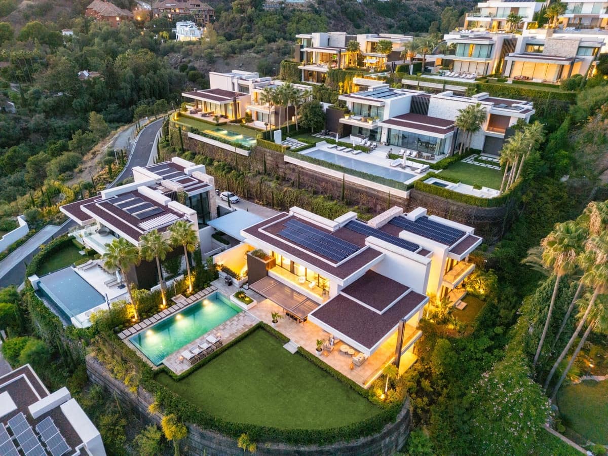 6 sypialnia Willa na sprzedaż w La Quinta z basenem garażem - 7 850 000 € (Ref: 8769251)