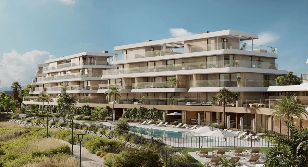 3 bedroom Apartment for sale in Estepona with pool garage - € 671,000 (Ref: 8769382)