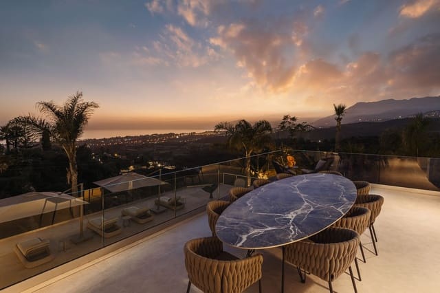 4 chambre Villa/Maison à vendre à El Rosario, Marbella avec piscine garage - 3 500 000 € (Ref: 8777494)