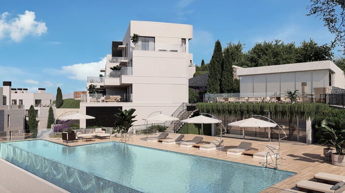 2 bedroom Apartment for sale in La Cala de Mijas with pool garage - € 369,900 (Ref: 8780413)