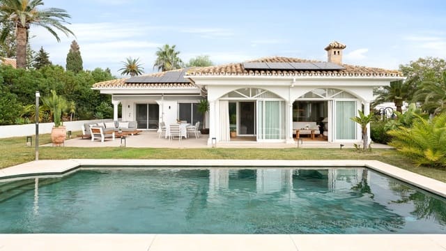 3 soverom Villa til salgs i Elviria, Marbella med svømmebasseng garasje - € 1 750 000 (Ref: 8780565)