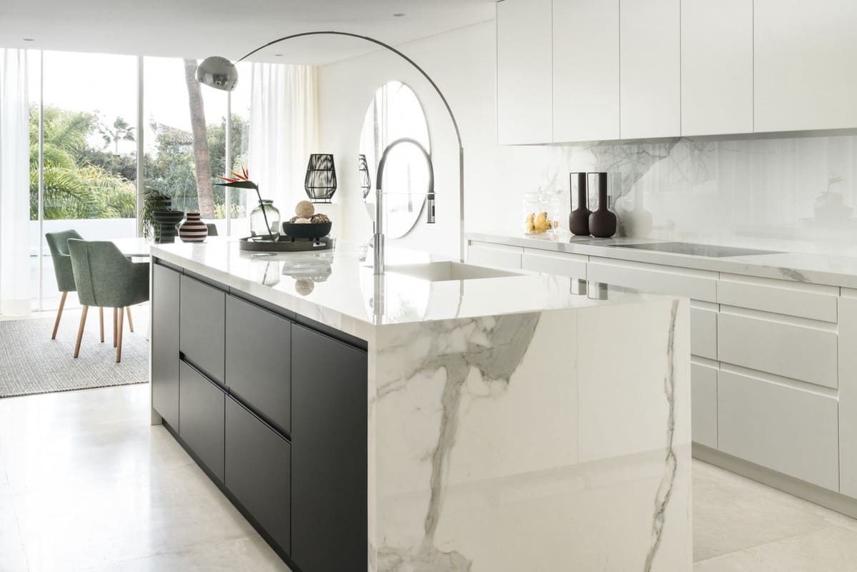 4 bedroom Apartment for sale in Golden Mile with pool garage - € 6,495,000 (Ref: 8782181)