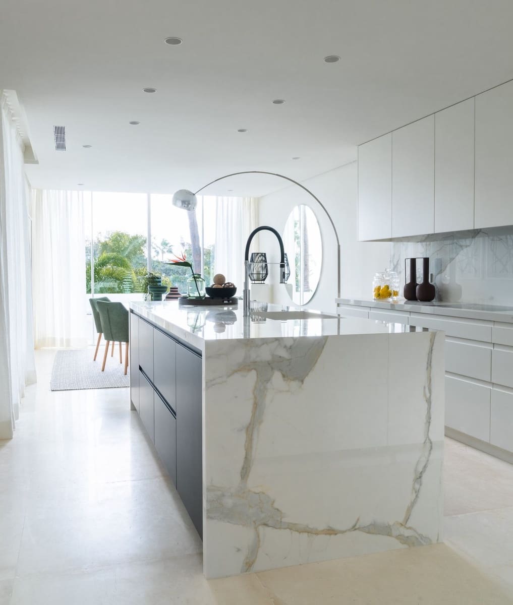 4 bedroom Apartment for sale in Golden Mile with pool garage - € 6,495,000 (Ref: 8782181)