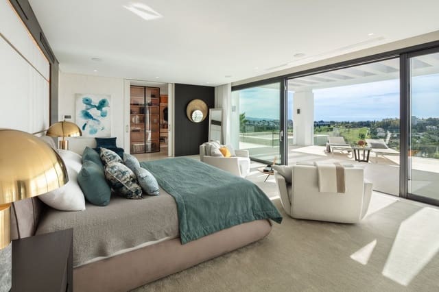 7 sypialnia Willa na sprzedaż w El Paraiso, Estepona z basenem garażem - 6 950 000 € (Ref: 8785519)