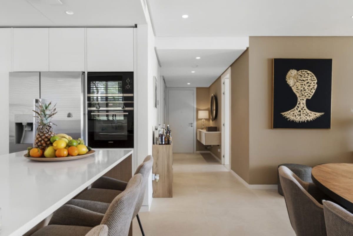 3 bedroom Apartment for sale in Marbella with pool garage - € 1,375,000 (Ref: 8790215)