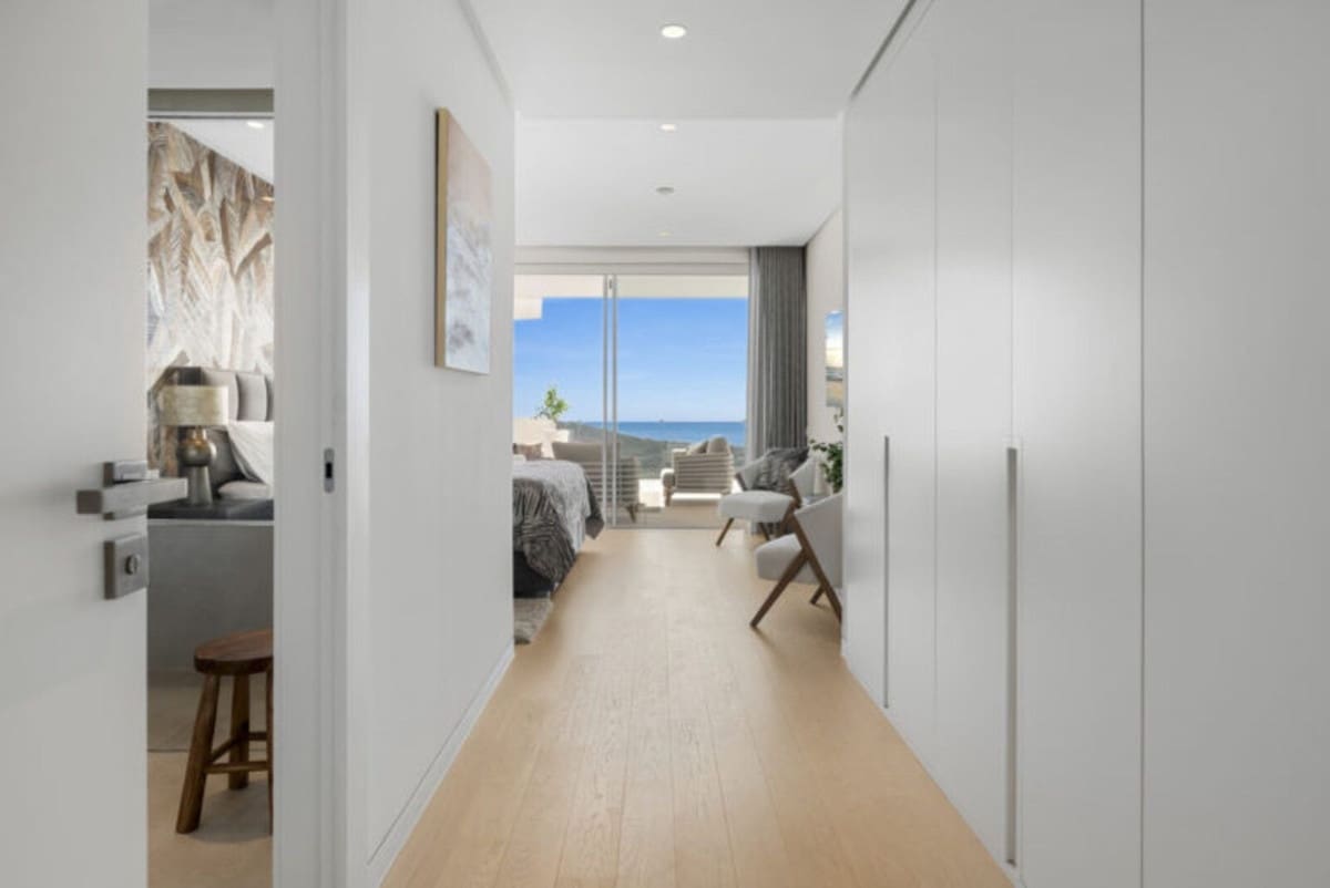 3 bedroom Apartment for sale in Marbella with pool garage - € 1,375,000 (Ref: 8790215)