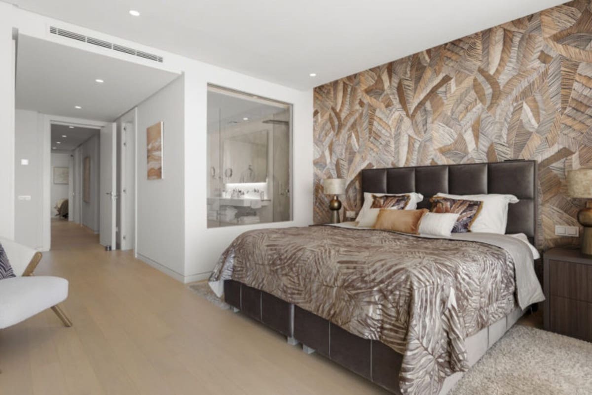 3 bedroom Apartment for sale in Marbella with pool garage - € 1,375,000 (Ref: 8790215)