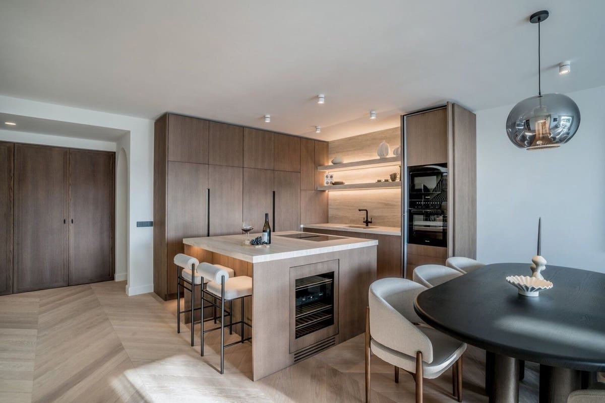 4 soverom Leilighet til salgs i La Quinta med svømmebasseng garasje - € 1 895 000 (Ref: 8796389)