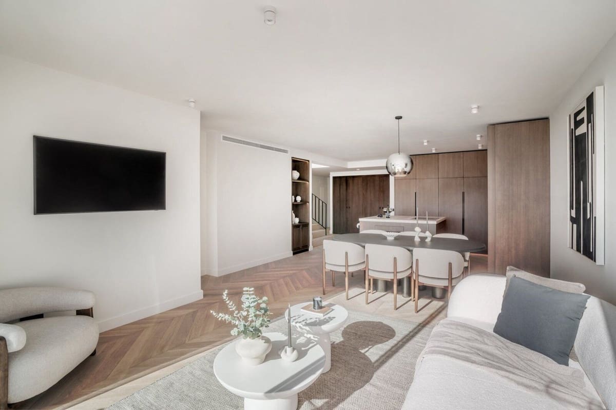 4 soverom Leilighet til salgs i La Quinta med svømmebasseng garasje - € 1 895 000 (Ref: 8796389)