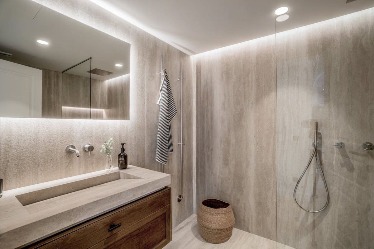 4 makuuhuone Huoneisto myytävänä paikassa La Quinta mukana uima-altaan 
autotalli - 1 895 000 € (Ref: 8796389)