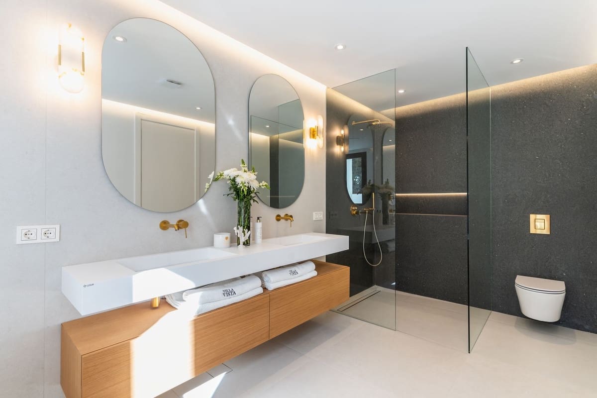 4 sypialnia Willa na sprzedaż w Marbesa z basenem garażem - 3 669 000 € (Ref: 8796390)