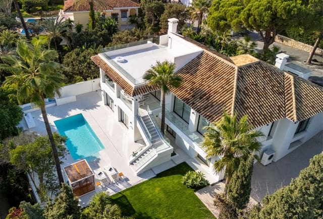 4 sypialnia Willa na sprzedaż w Marbesa, Marbella z basenem garażem - 3 669 000 € (Ref: 8796390)