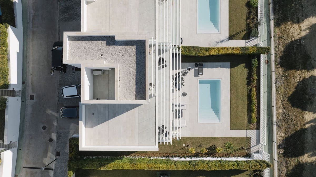 5 soveværelse Villa til salg i Sotogrande med swimmingpool - € 1.550.000 (Ref: 8807447)