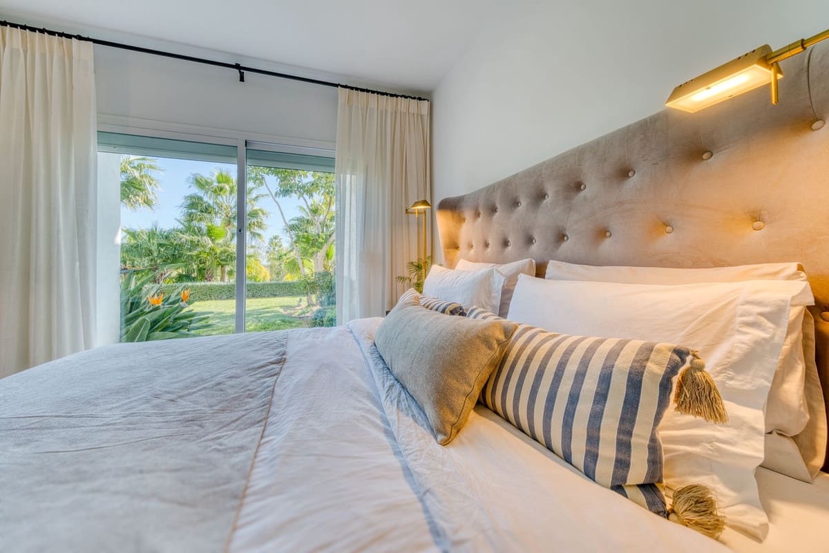 3 bedroom Apartment for sale in Casares with pool garage - € 610,000 (Ref: 8816728)