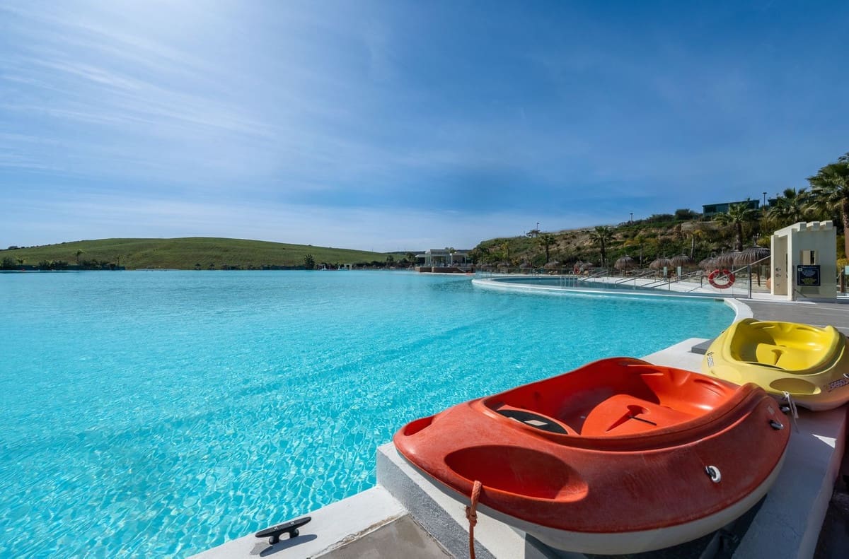 3 soveværelse Lejlighed til salg i Casares med swimmingpool garage - € 625.000 (Ref: 8816728)