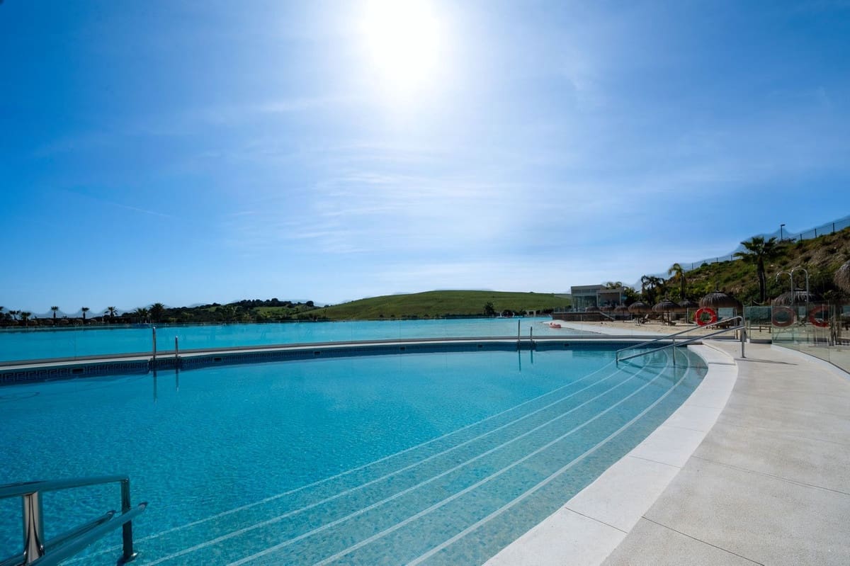 3 soveværelse Lejlighed til salg i Casares med swimmingpool garage - € 625.000 (Ref: 8816728)