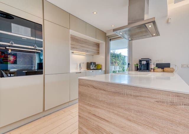 3 soveværelse Lejlighed til salg i Benahavís med swimmingpool garage - € 649.000 (Ref: 8826536)