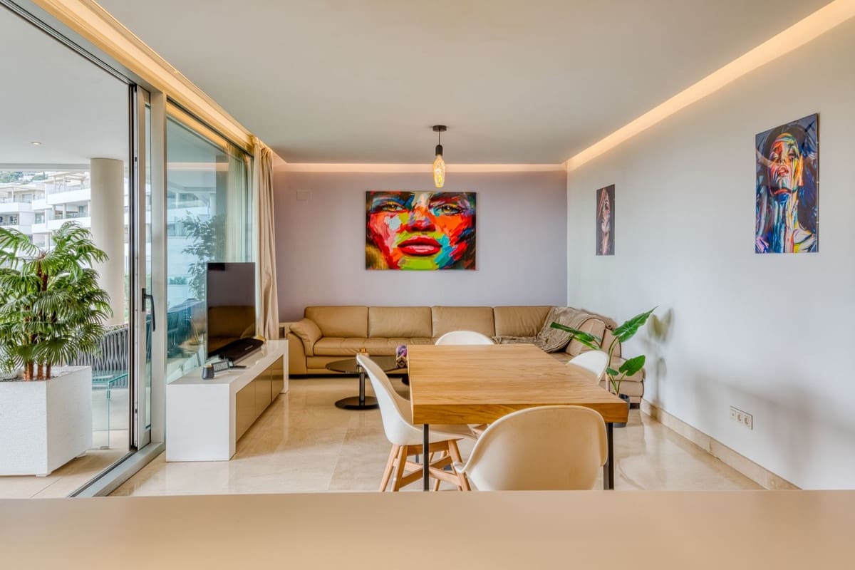 3 sovrum Lägenhet till salu i Benahavis med pool garage - 649 000 € (Ref: 8826536)