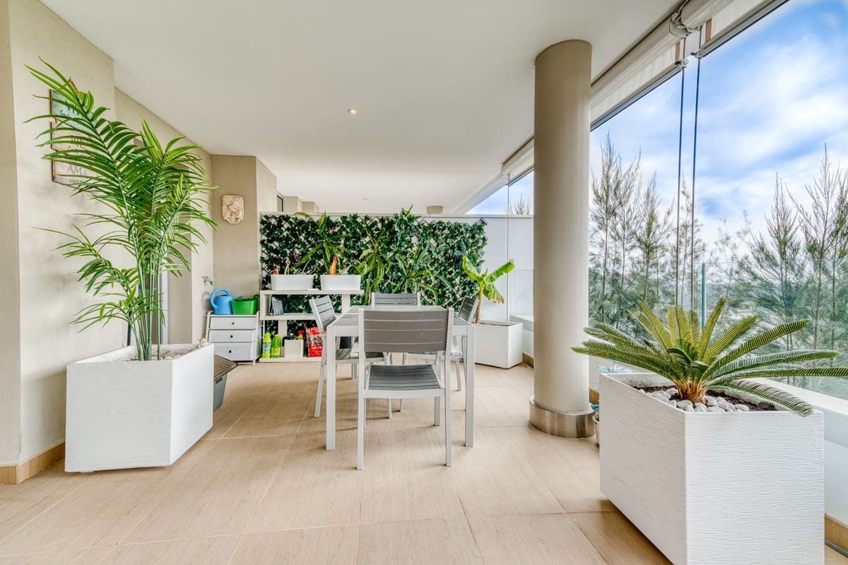 3 sovrum Lägenhet till salu i Benahavis med pool garage - 649 000 € (Ref: 8826536)