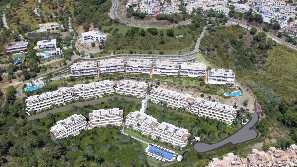 3 sovrum Lägenhet till salu i Benahavis med pool garage - 649 000 € (Ref: 8826536)