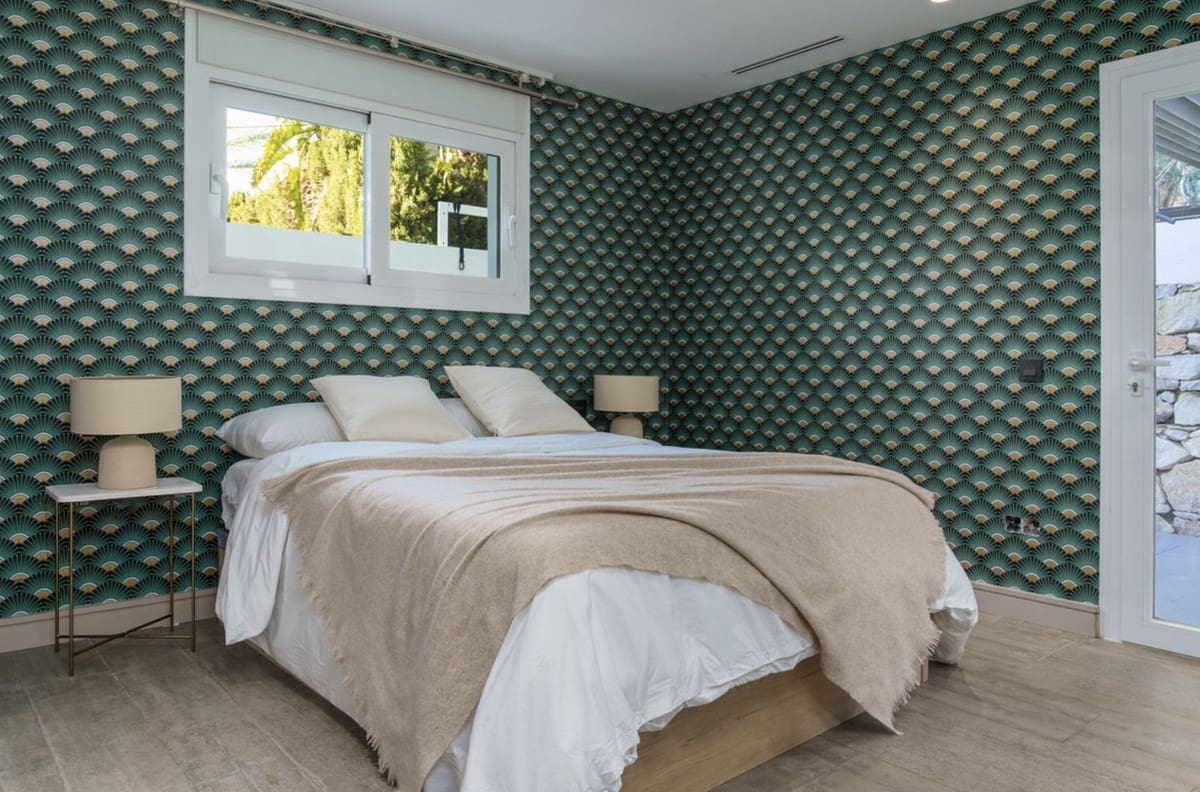 Chalet de 6 habitaciones en Marbella en venta con piscina garaje - 2.495.000 € (Ref: 8837526)