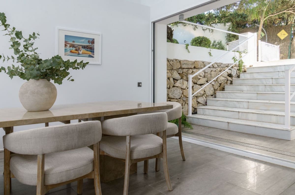 6 sypialnia Willa na sprzedaż w Marbella z basenem garażem - 2 495 000 € (Ref: 8837526)