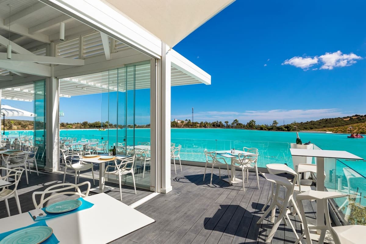 2 soverom Leilighet til salgs i Bahia de Casares med svømmebasseng garasje - € 390 000 (Ref: 8850403)