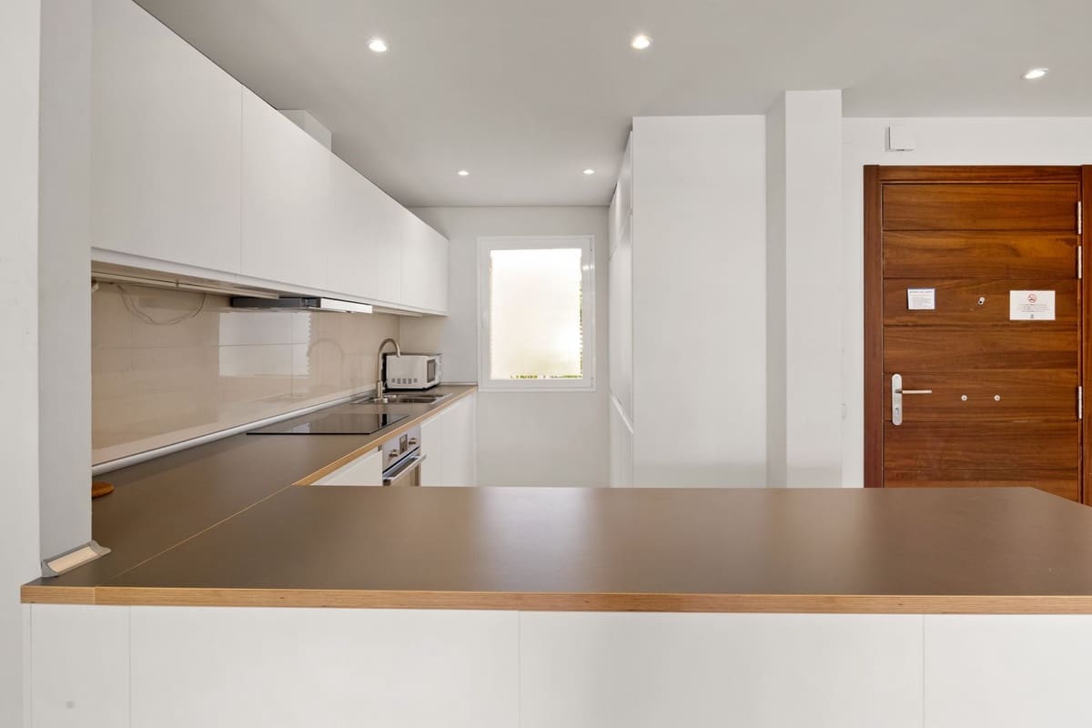 2 soveværelse Lejlighed til salg i Bahia de Casares med swimmingpool garage - € 390.000 (Ref: 8850403)