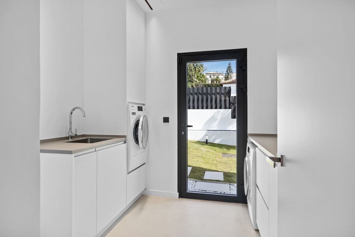 4 camera da letto Villa in vendita in Benahavis con piscina garage - 3.485.000 € (Rif: 8863468)