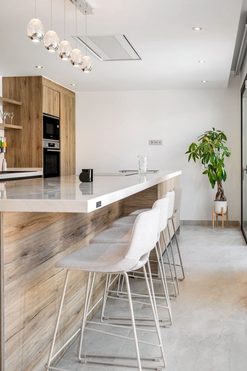 5 sypialnia Willa na sprzedaż w Golden Mile z basenem - 2 550 000 € (Ref: 8863469)