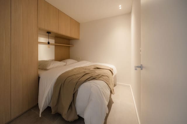 3 sypialnia Apartament na sprzedaż w Nueva Andalucia, Marbella z basenem garażem - 1 195 000 € (Ref: 8906912)