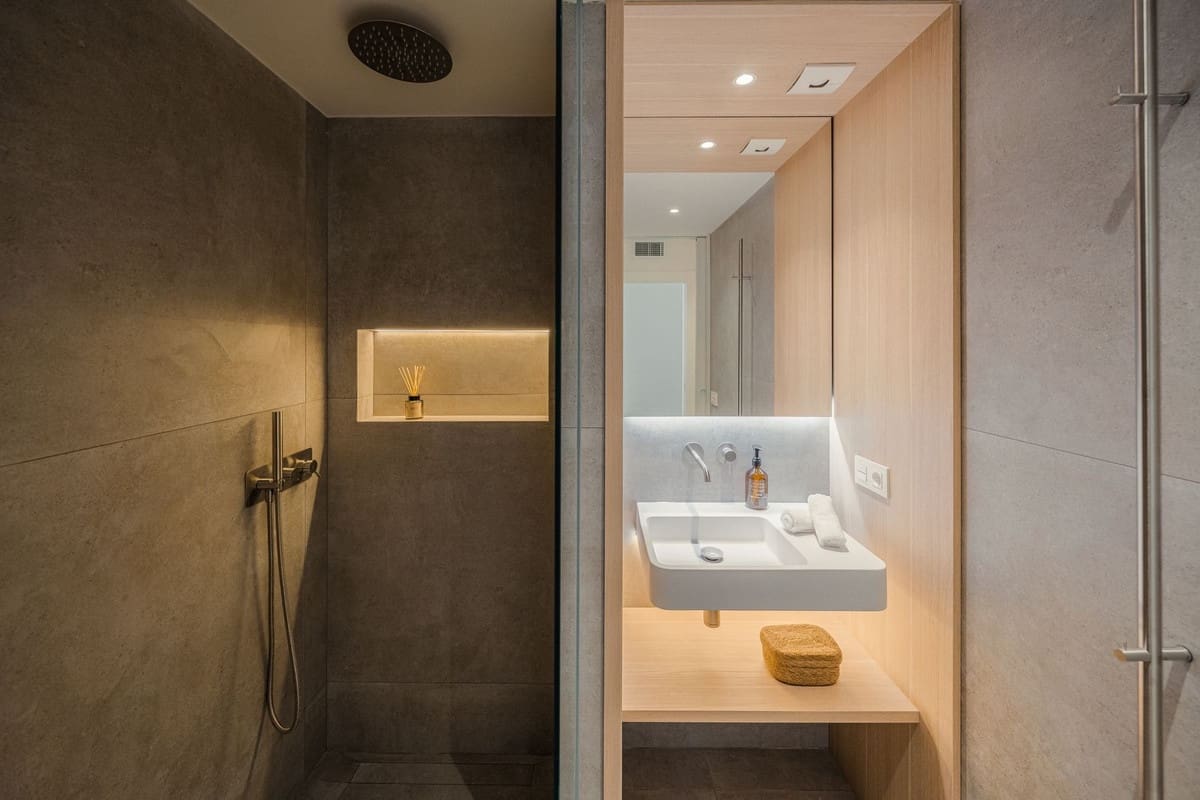 3 soveværelse Lejlighed til salg i Nueva Andalucia med swimmingpool garage - € 1.195.000 (Ref: 8906912)