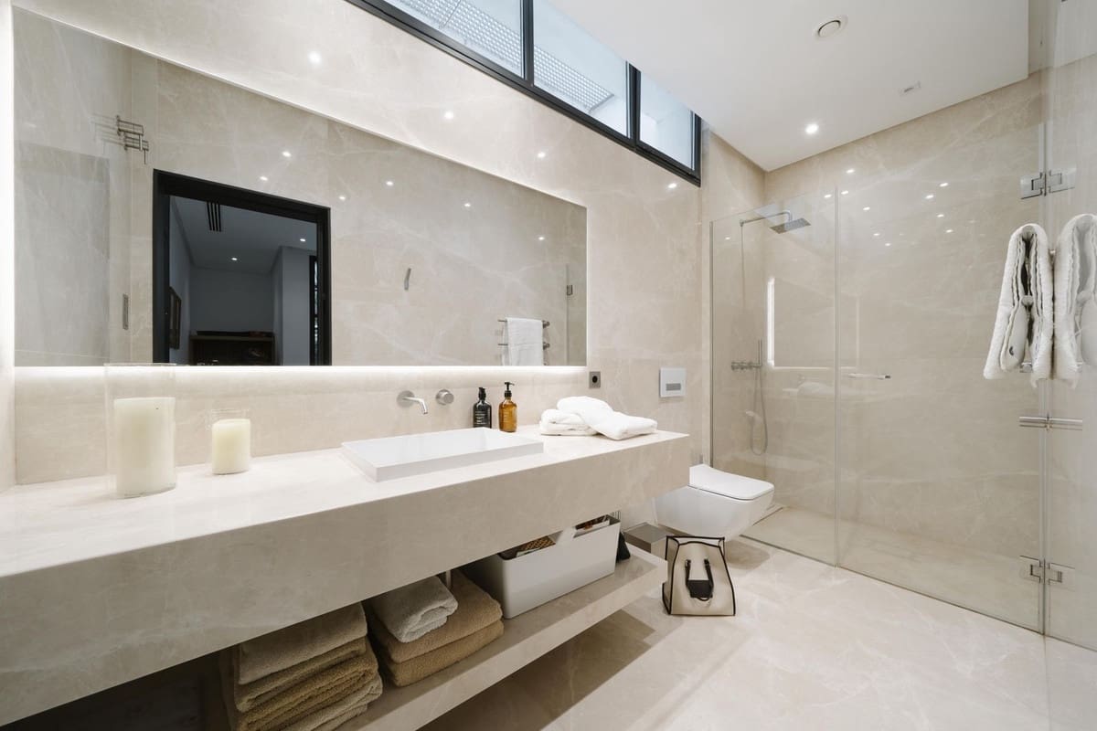 6 chambre Villa/Maison à vendre à Los Flamingos avec piscine garage - 6 200 000 € (Ref: 8916790)