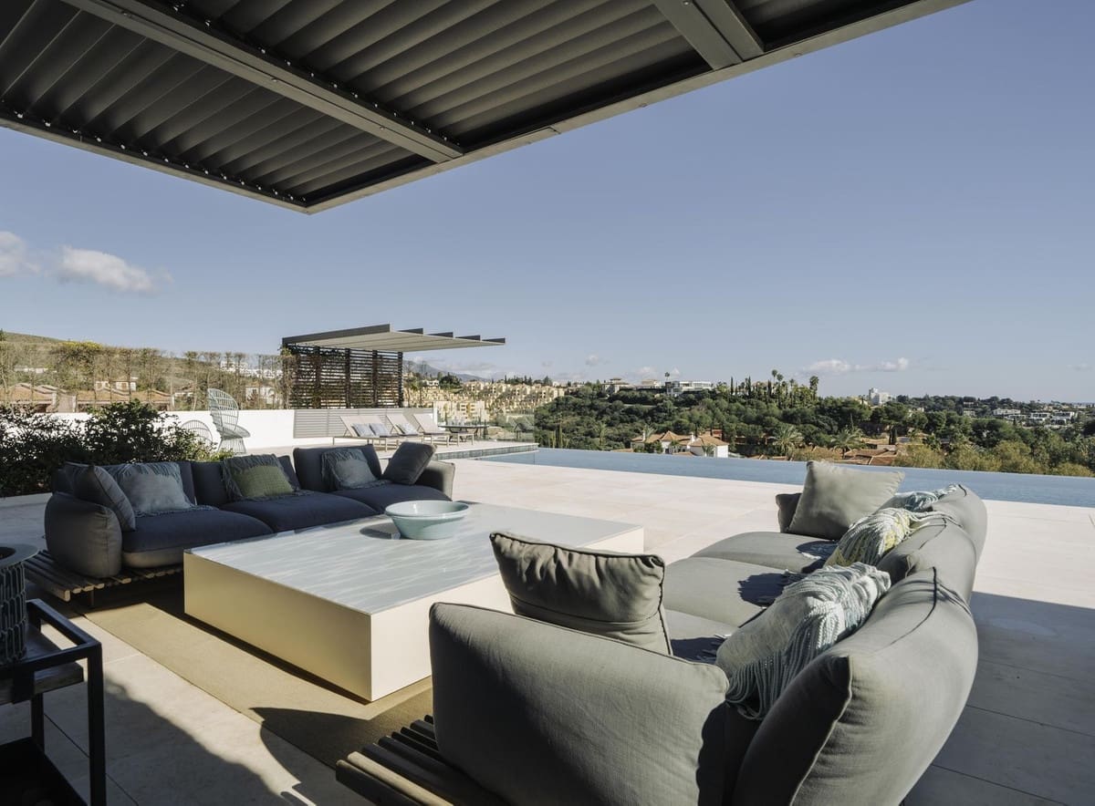 6 soverom Villa til salgs i Los Flamingos med svømmebasseng garasje - € 6 200 000 (Ref: 8916790)