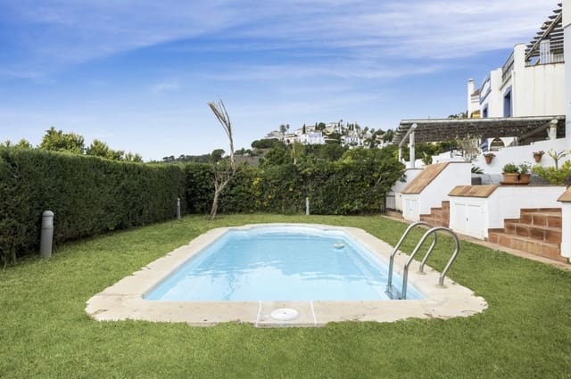 4 soverom Villa til salgs i Benahavís med svømmebasseng garasje - € 940 000 (Ref: 8927873)