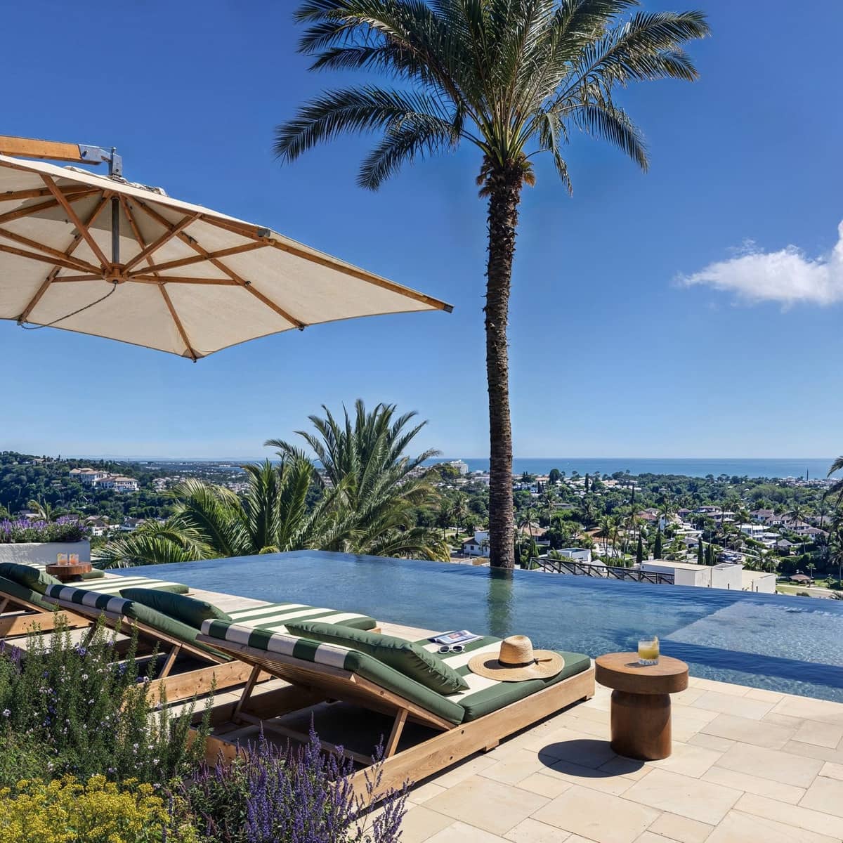 5 sovrum Villa till salu i Nueva Andalucia med pool garage - 6 950 000 € (Ref: 8927874)